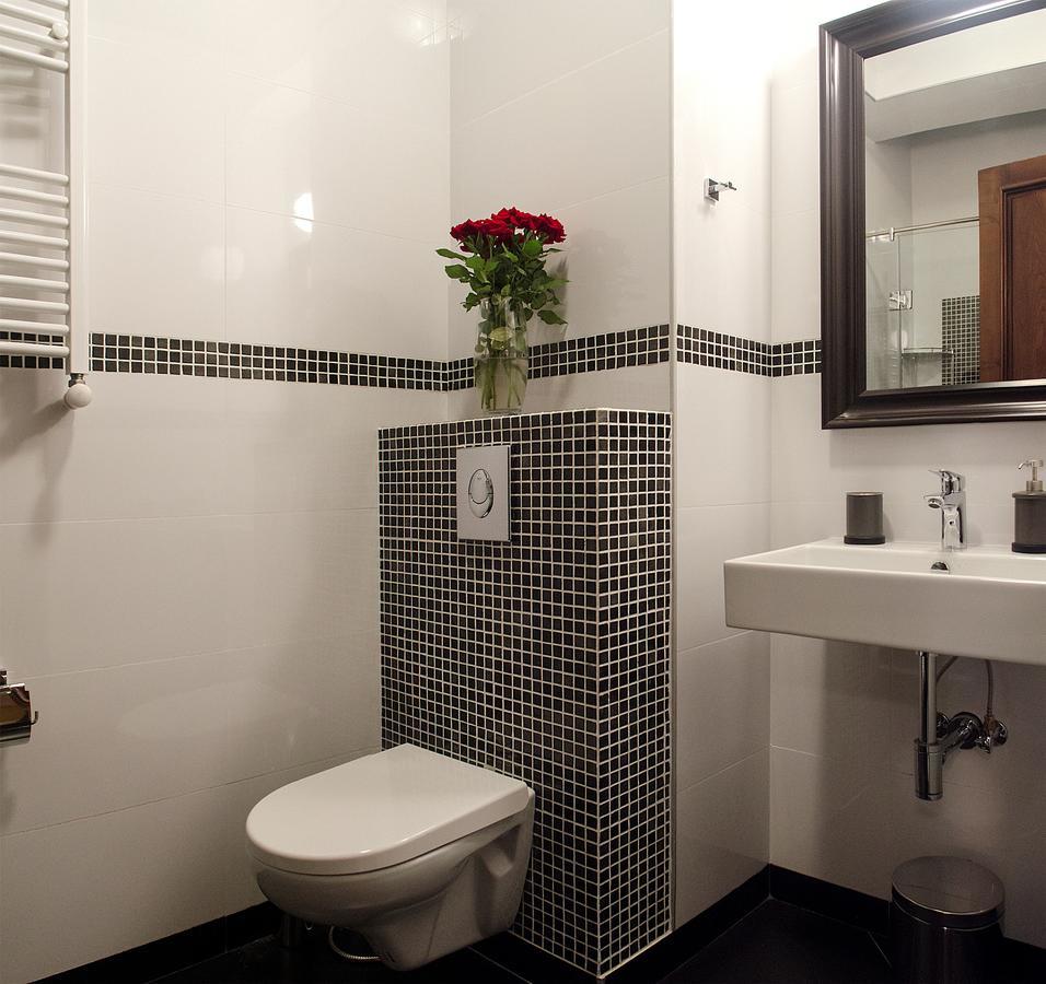 Tiflislux Apartment - Old City Philarmonic المظهر الخارجي الصورة