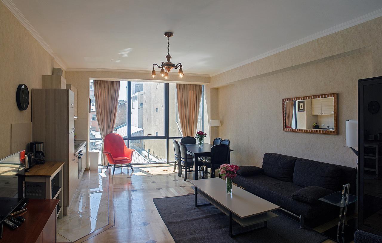 Tiflislux Apartment - Old City Philarmonic المظهر الخارجي الصورة